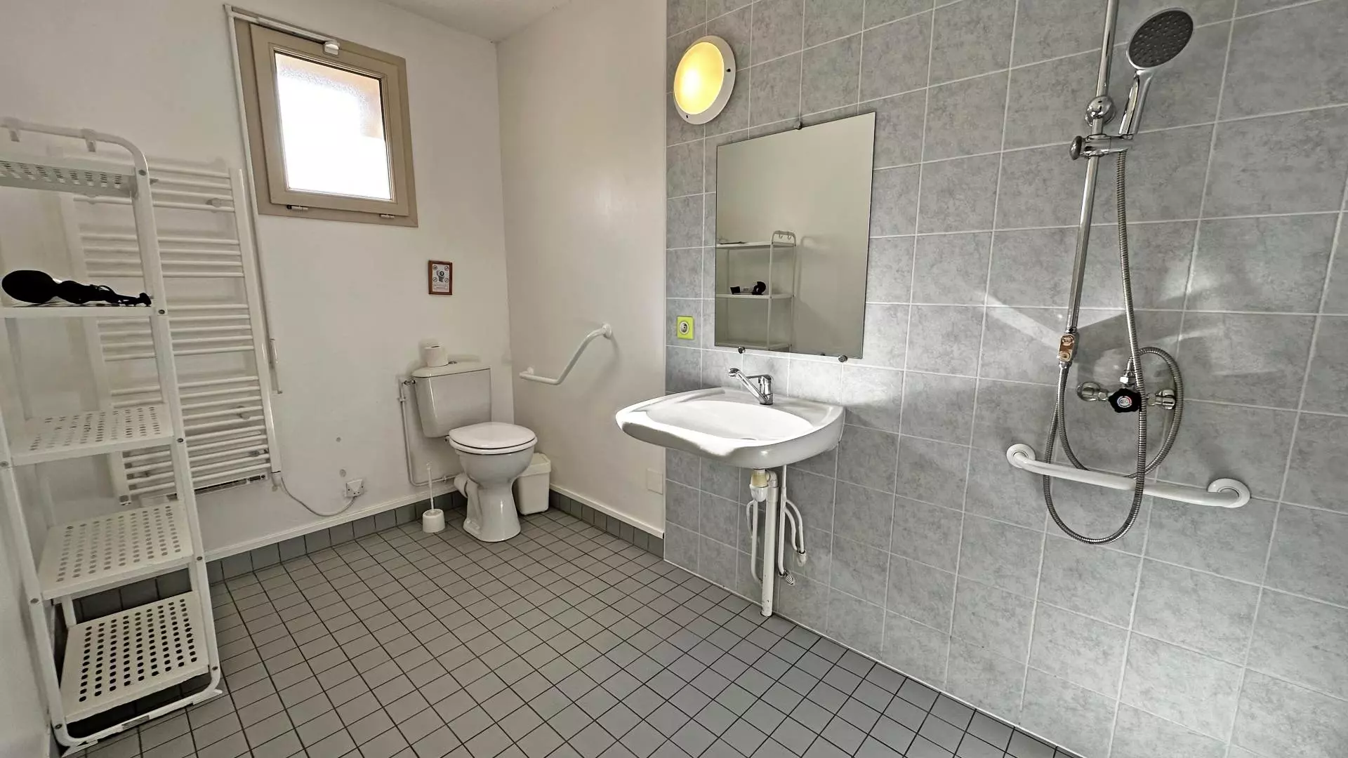 Gîte de France Le château de feuillade 3 épis - - Saint Laurent sur Gorre - 21