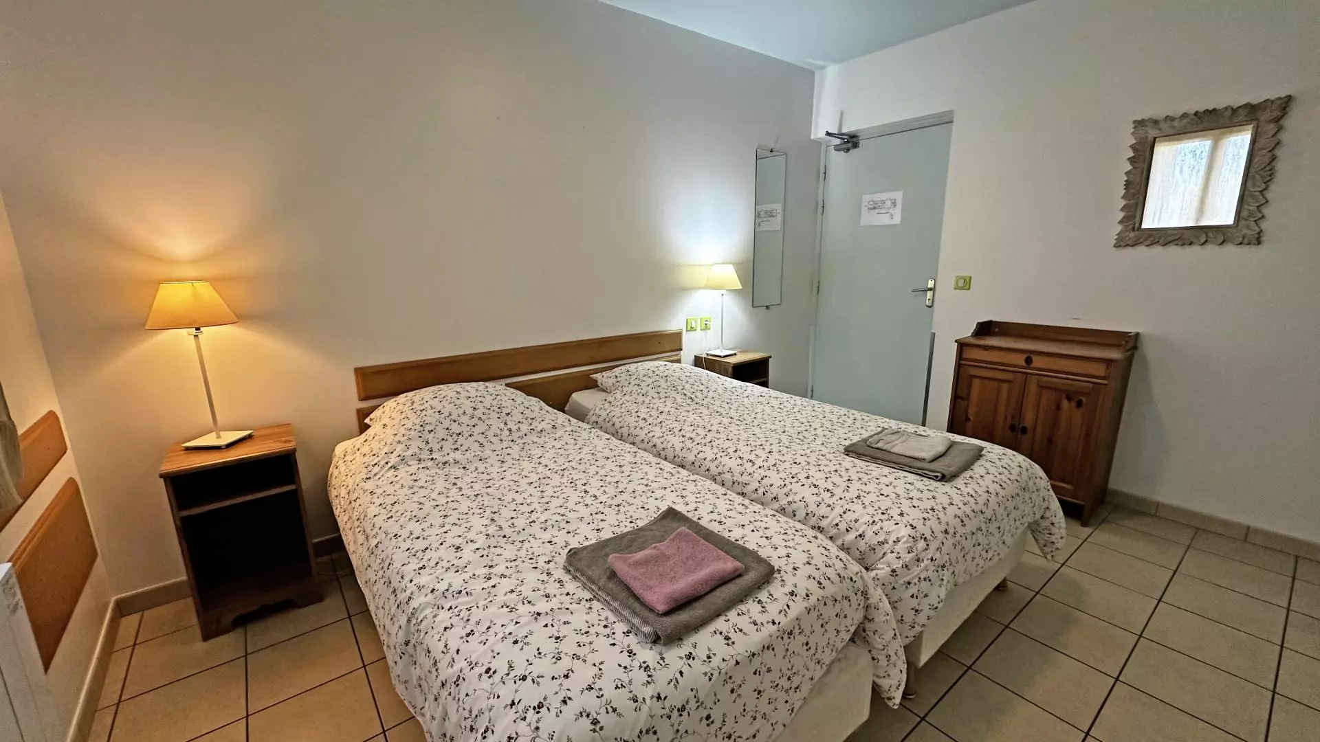 Gîte de France Le château de feuillade 3 épis - - Saint Laurent sur Gorre - 15