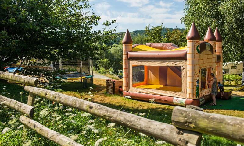 Camping LA FOUGERAIE *** - Saint Léger De Fougeret - 25