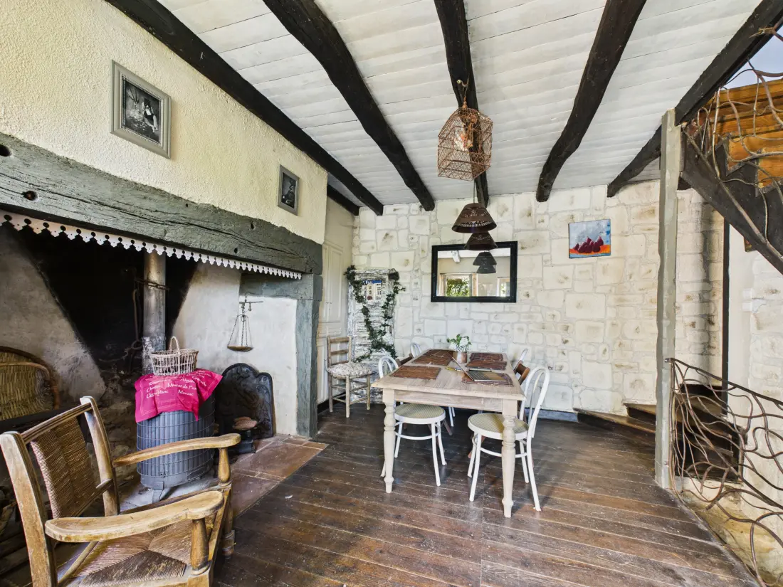 Maison à Saint Leon sur Vezere