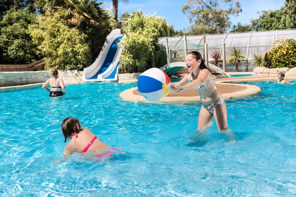 Camping Domaine De La Ville Huchet  4 étoiles★★★★