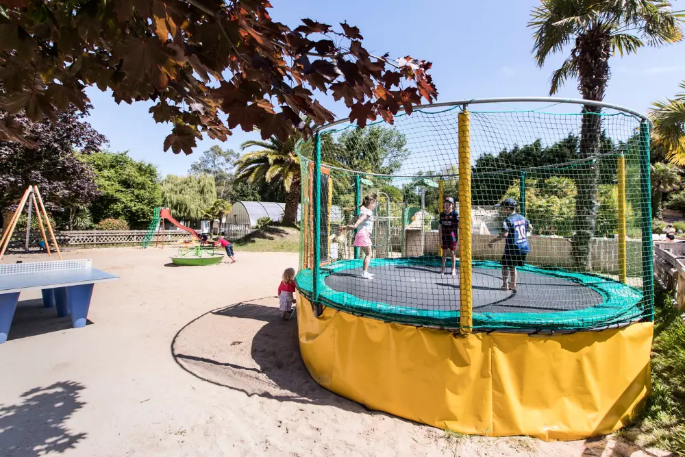 Camping Domaine De La Ville Huchet  4 étoiles★★★★