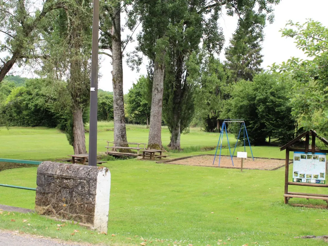 Maison de Vacances SAINT-MARCEL-DU-PERIGORD 2