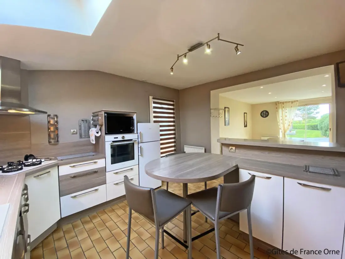 Maison de Vacances Saint-Mars-d'Égrenne 4