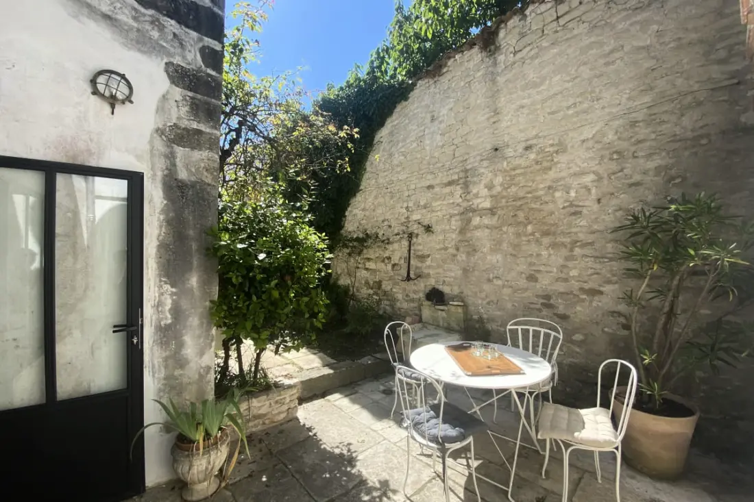 Charmante Maison En Plein Cœur De Saint Martin