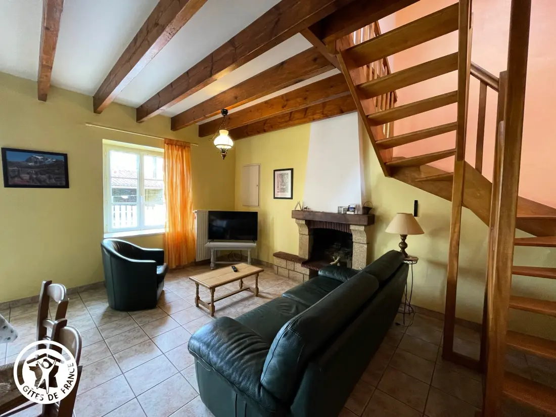 Maison de Vacances Saint-Martin-des-Tilleuls 2