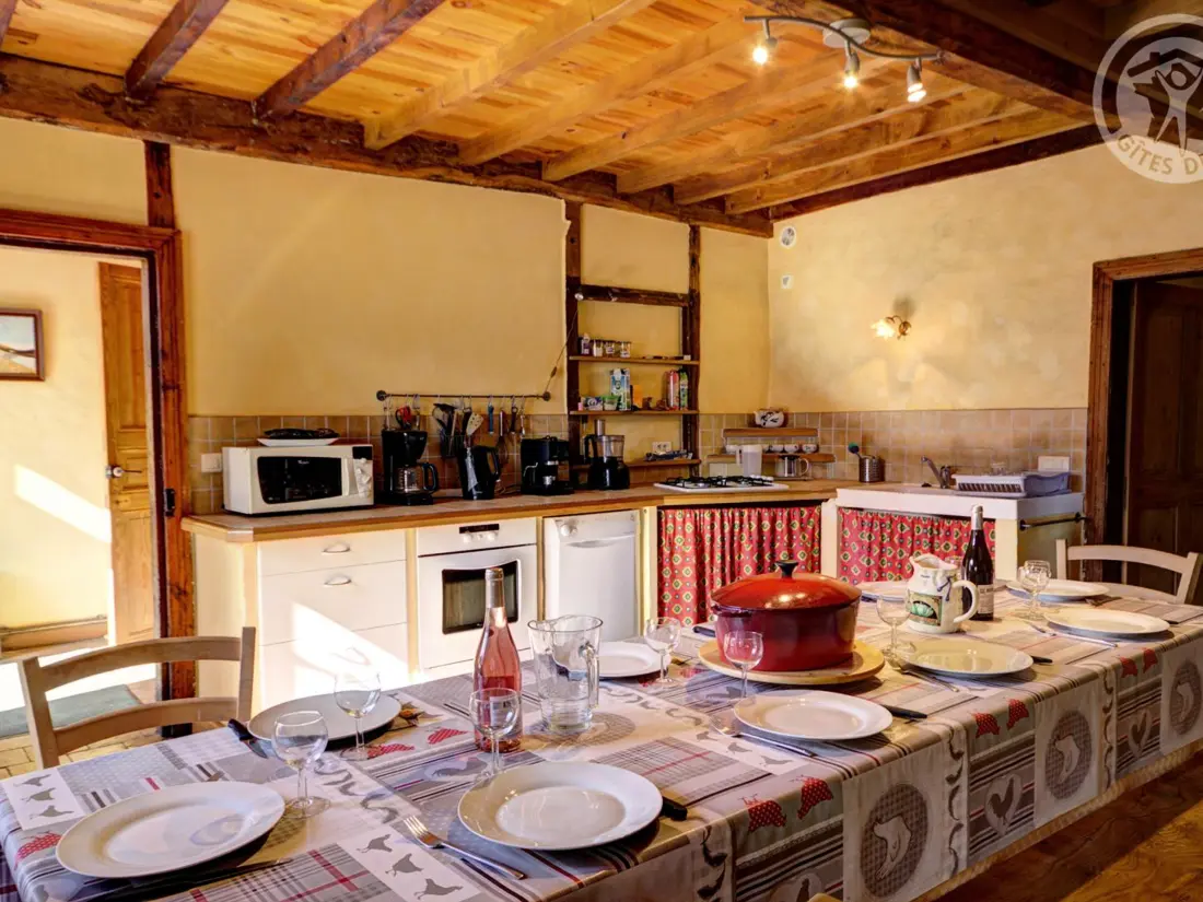 Maison de Vacances SAINT-MARTIN-LA-SAUVETE