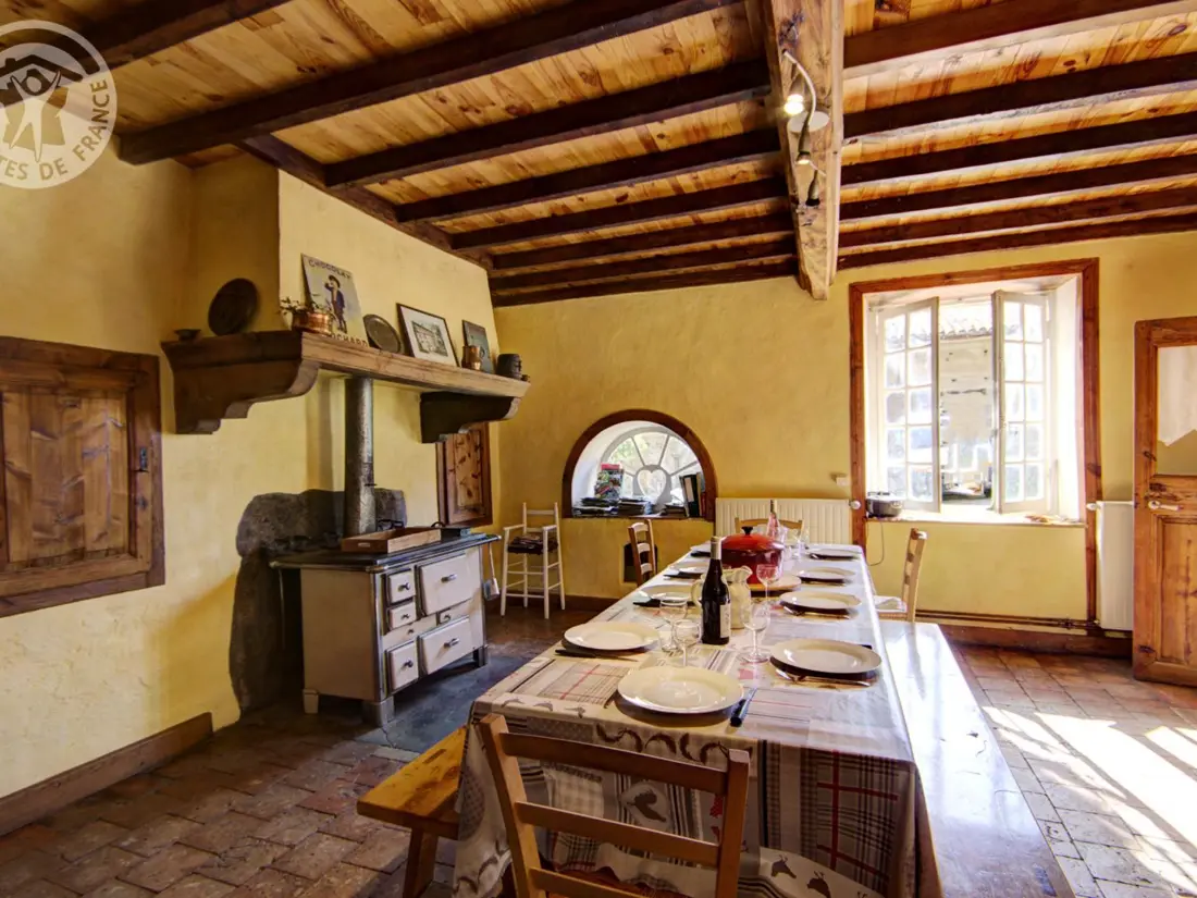 Maison de Vacances SAINT-MARTIN-LA-SAUVETE