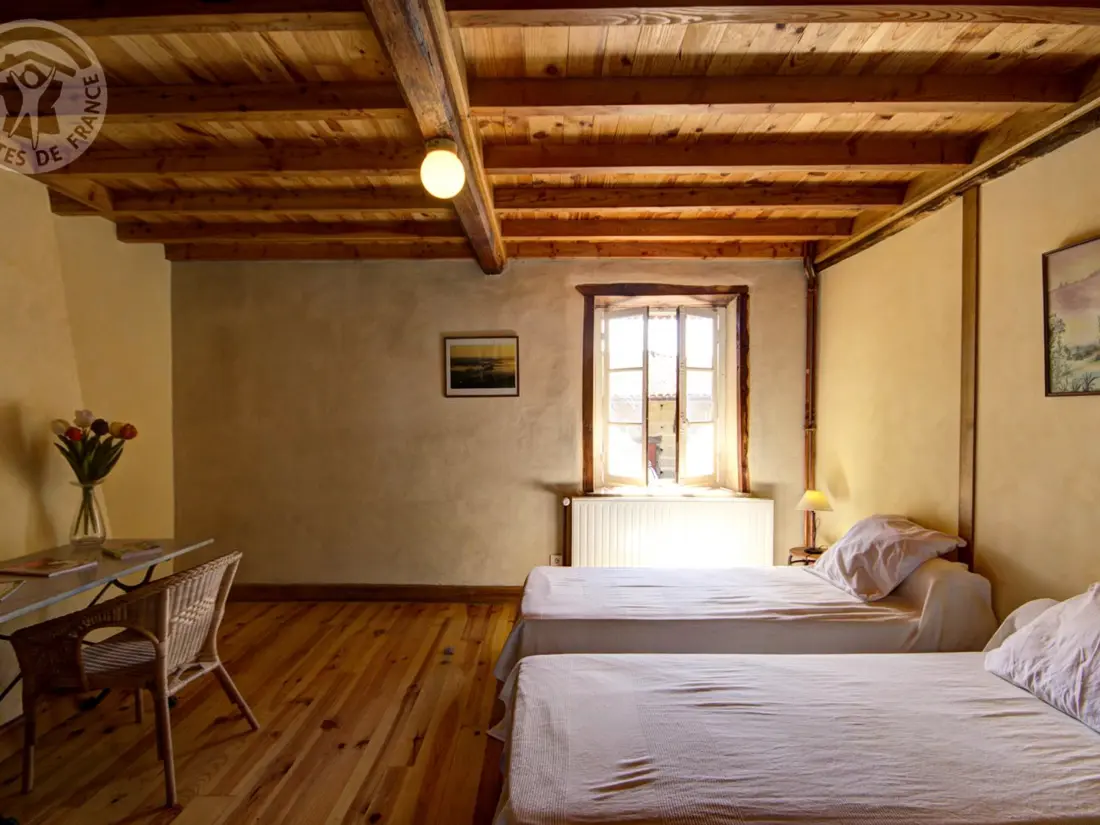 Maison de Vacances SAINT-MARTIN-LA-SAUVETE