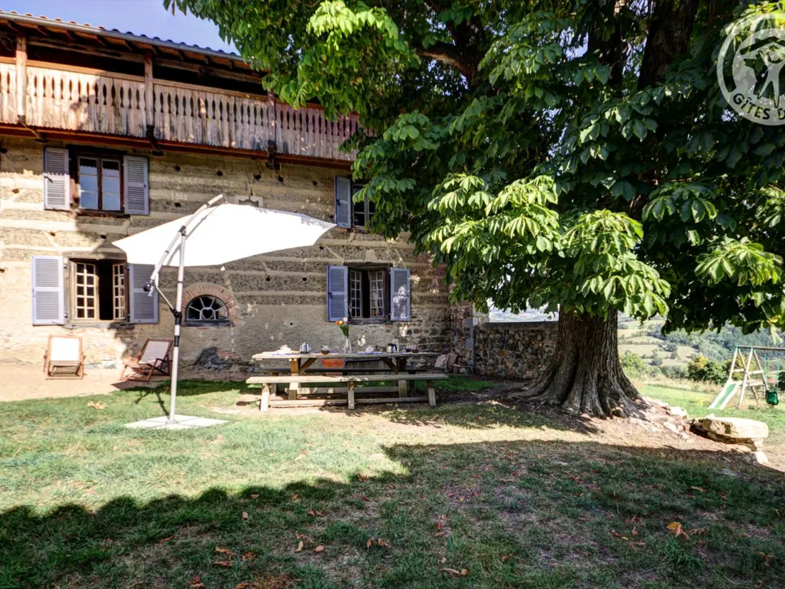 Maison de Vacances SAINT-MARTIN-LA-SAUVETE