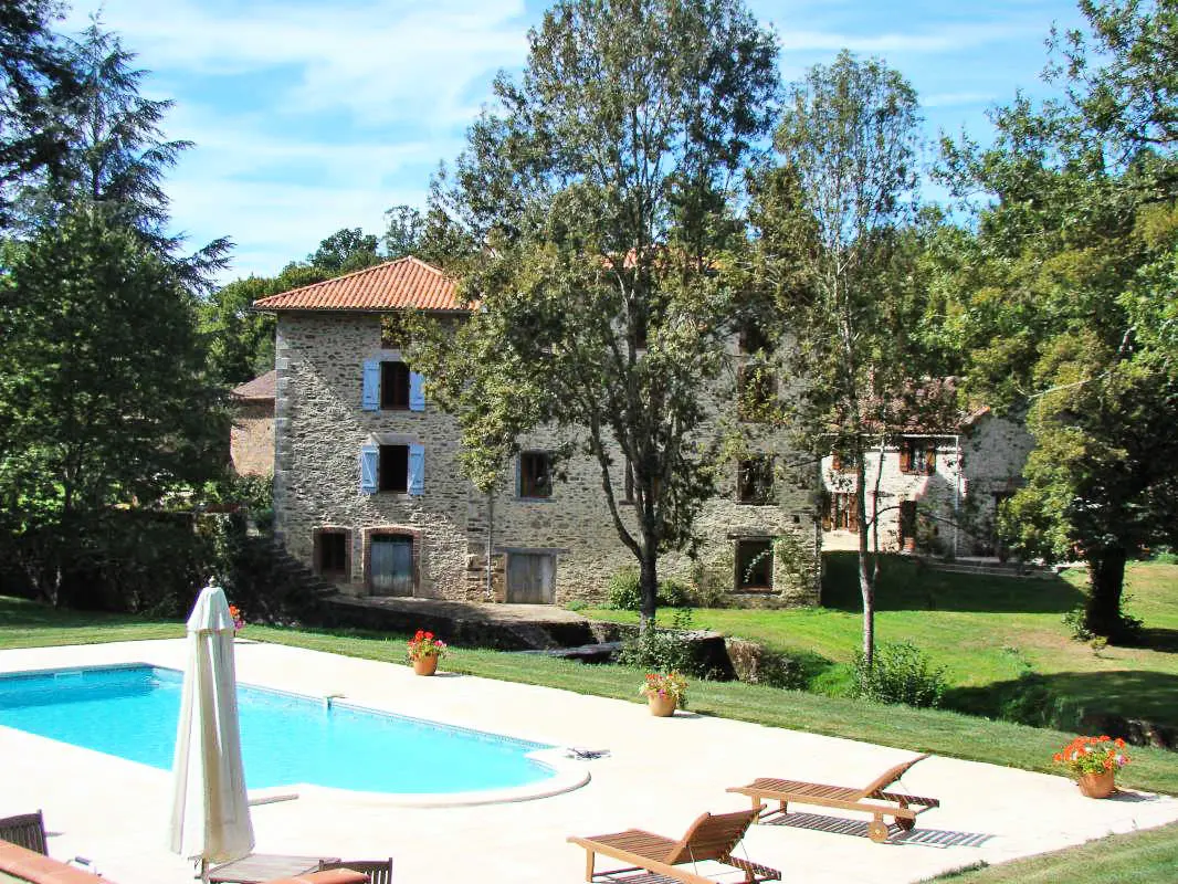 Gîte de France Le moulin de pont pery 3 épis