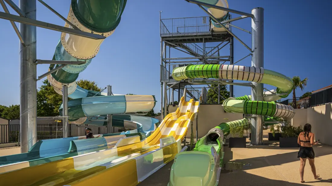 Camping La Riviera 4 étoiles★★★★