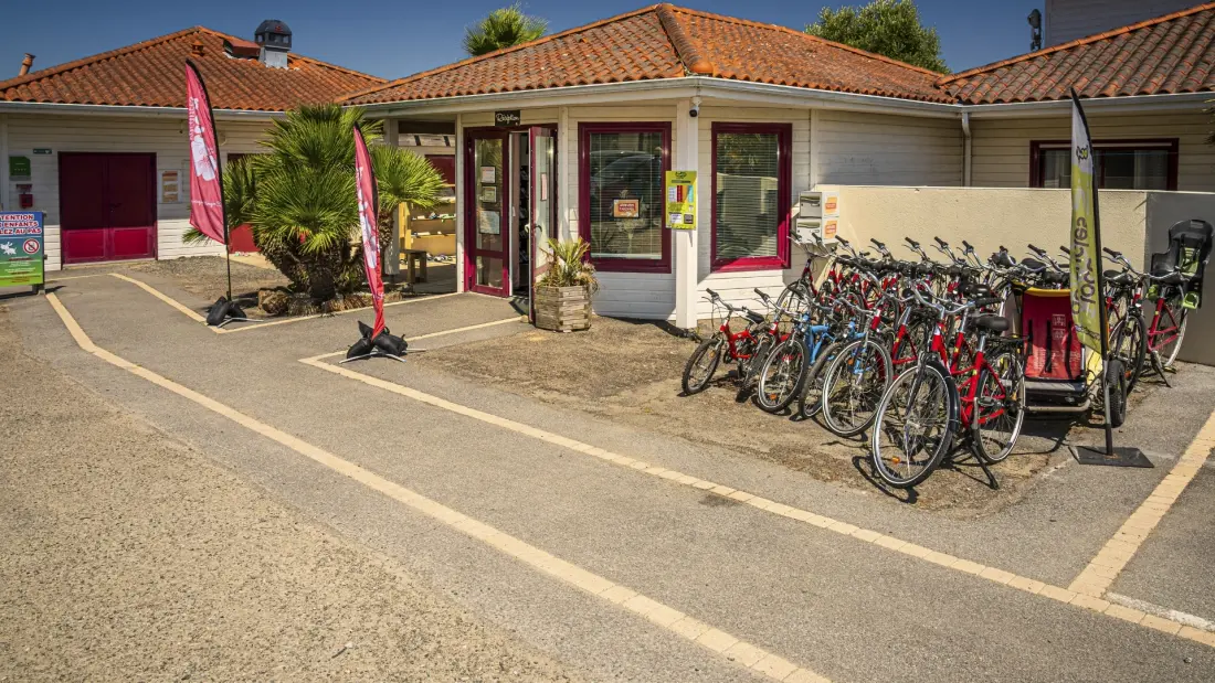 Camping La Riviera 4 étoiles★★★★