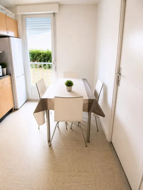 Appartement Avec Balcon, Proche Plage Et Centre