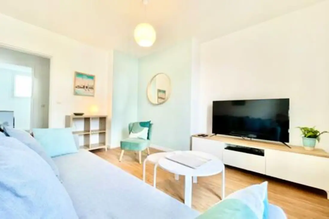 L'art Déco I Centre I Wifi Haut Débit I Lumineux