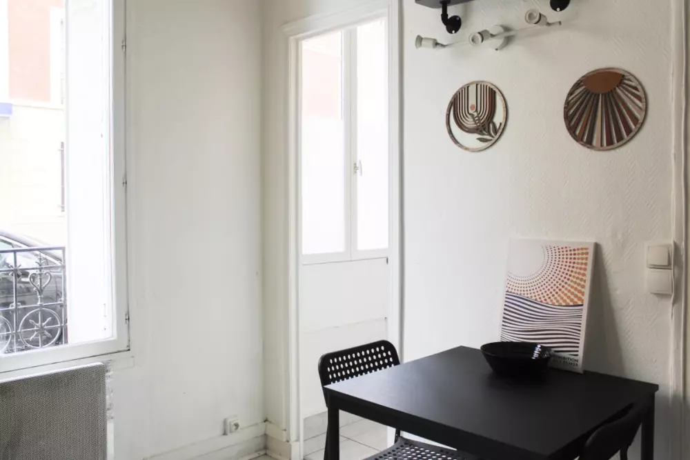 Beau Studio Mezzanine Dans Le Centre-ville