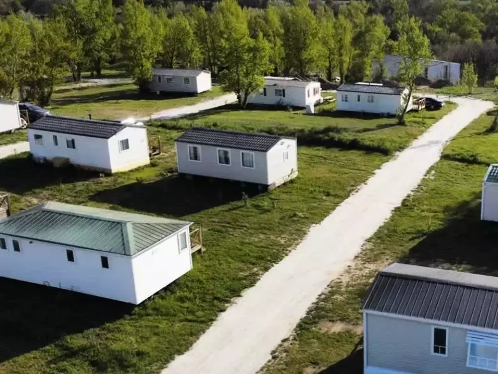 Camping aux 4 vues3 étoiles★★★
