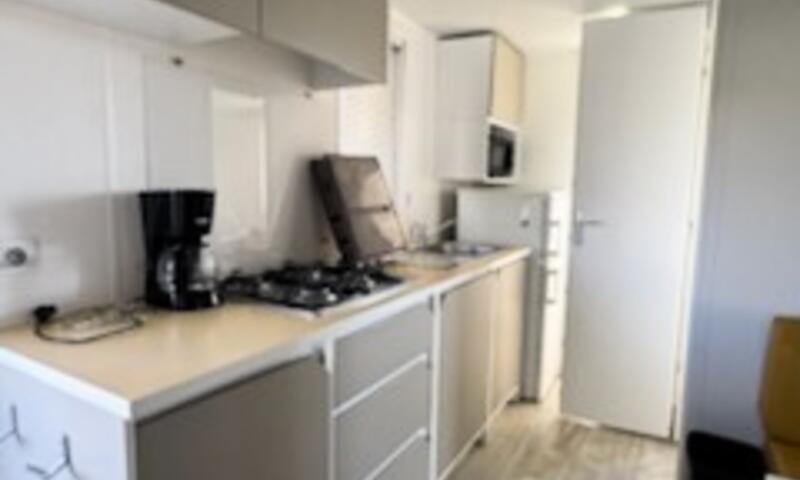 Camping Aux 4 Vues*** - Saint Papoul - 12