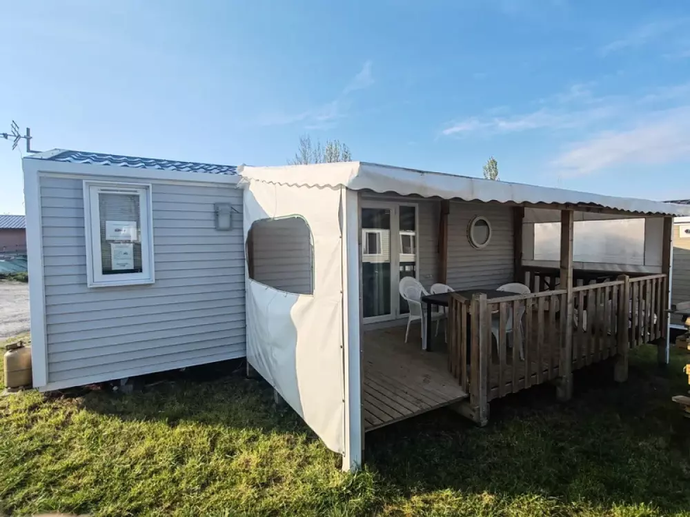 Camping aux 4 vues3 étoiles★★★