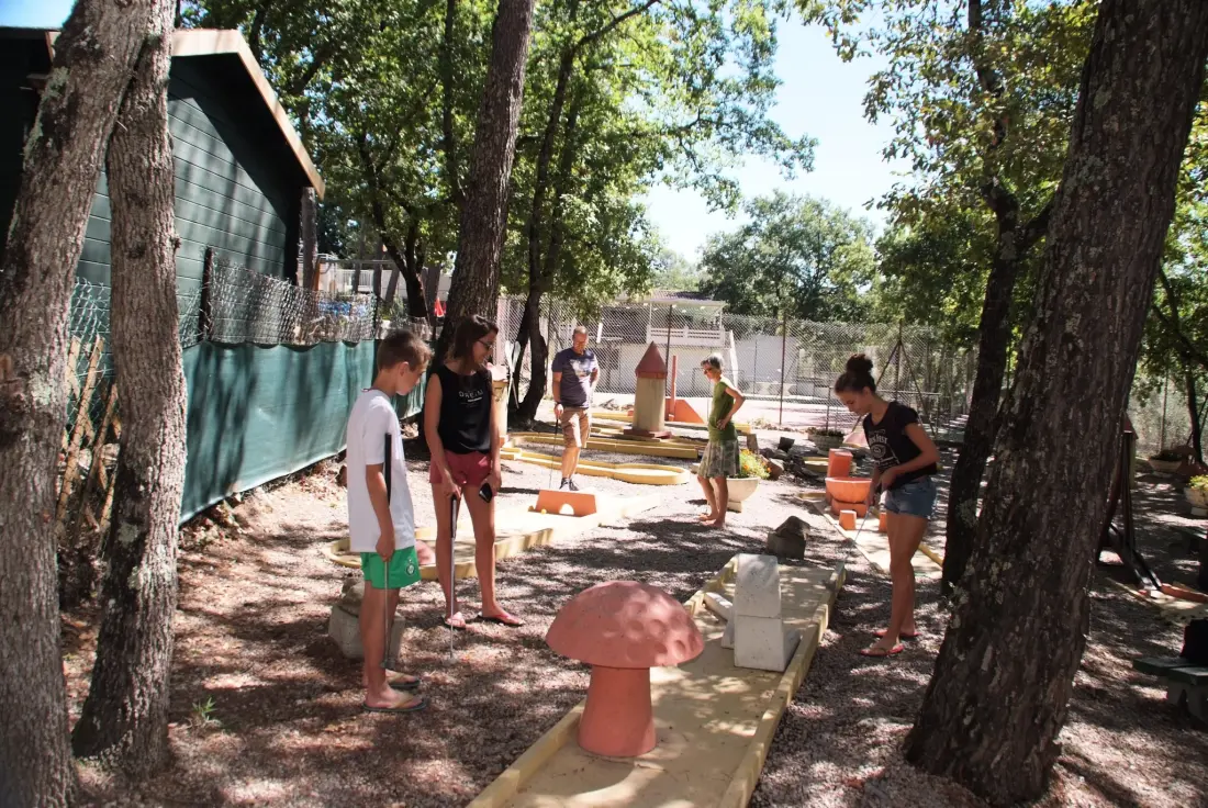 Camping Le Parc 4 étoiles★★★★