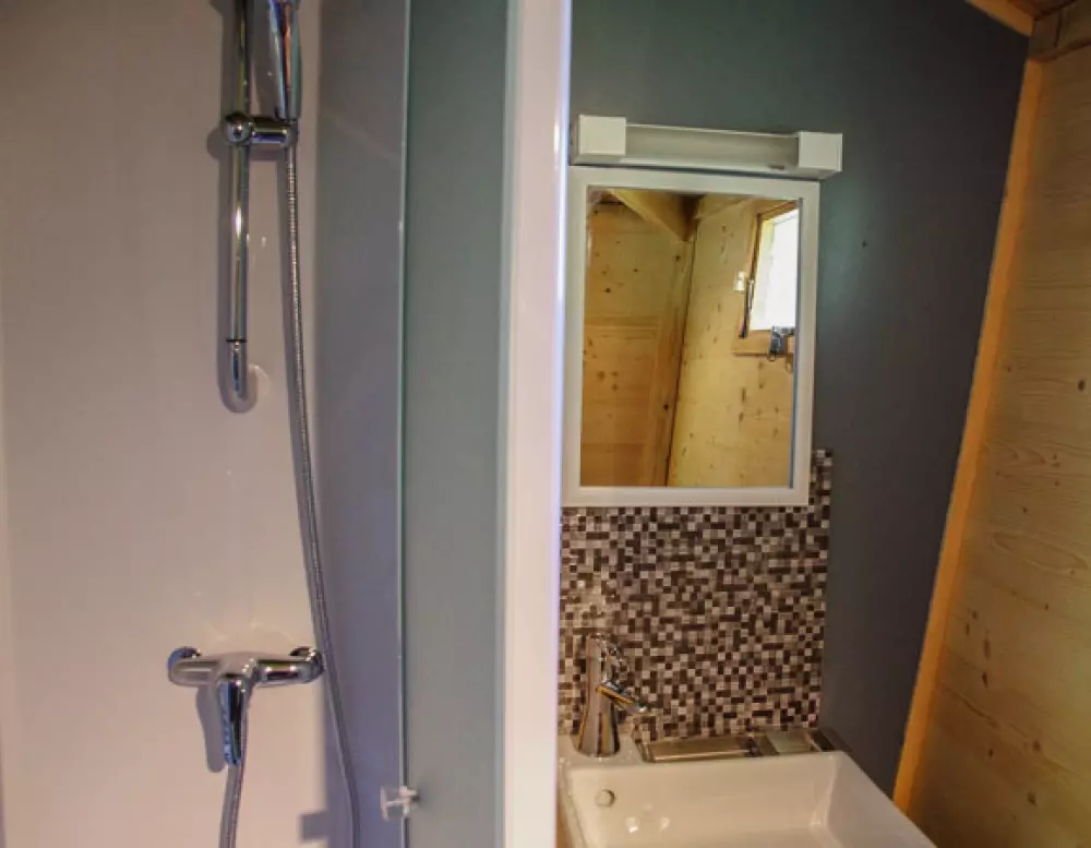 Flower Camping La Rochelambert 4 étoiles★★★★