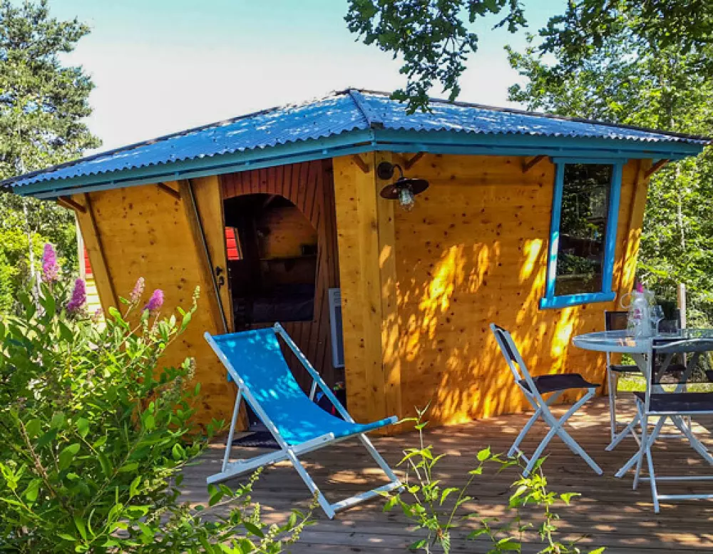 Flower Camping La Rochelambert 4 étoiles★★★★