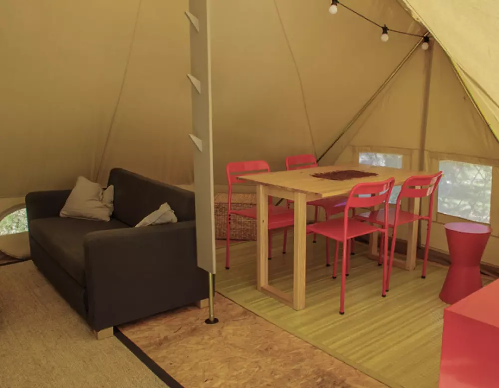 Flower Camping La Rochelambert 4 étoiles★★★★