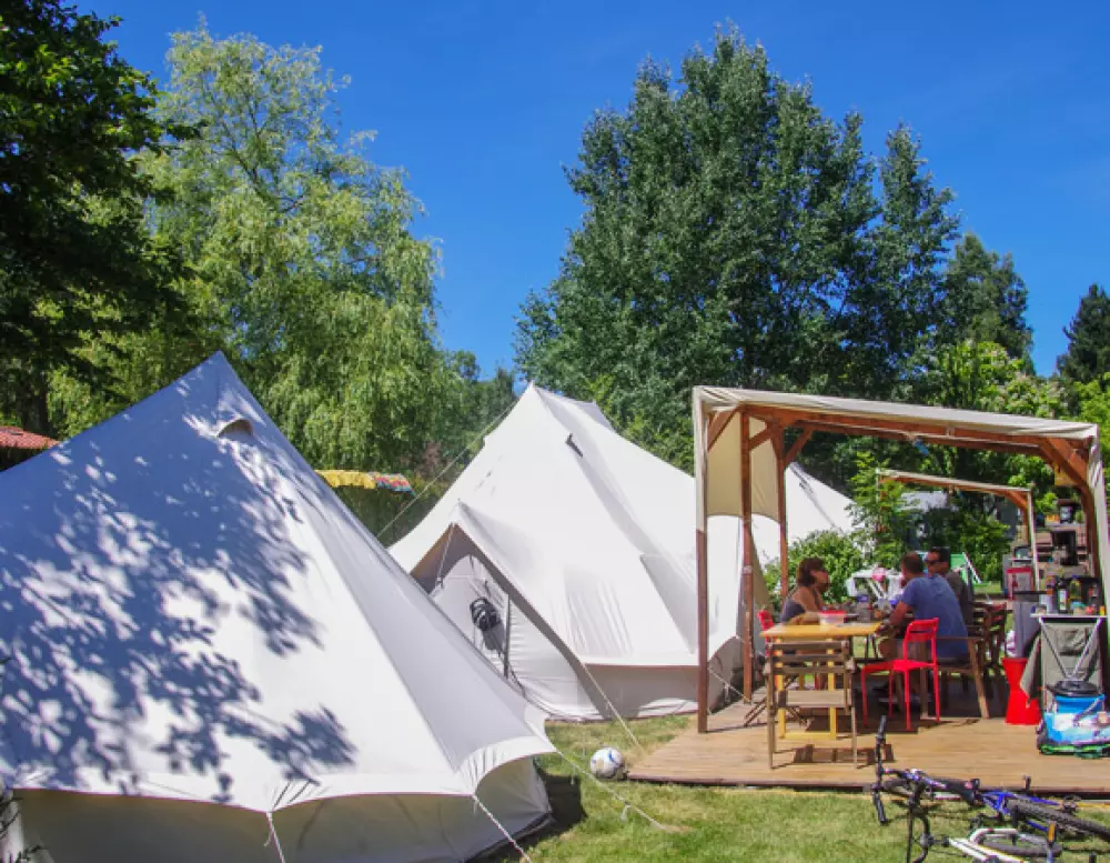 Flower Camping La Rochelambert 4 étoiles★★★★