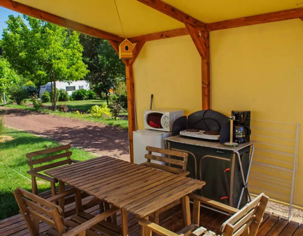 Flower Camping La Rochelambert 4 étoiles★★★★