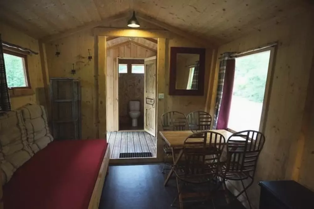 Flower Camping La Rochelambert 4 étoiles★★★★