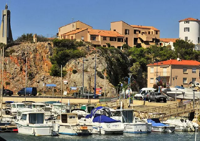 Hotel En Bord De Mer Mediterranee Hotel En Bord De Mer Mediterranee