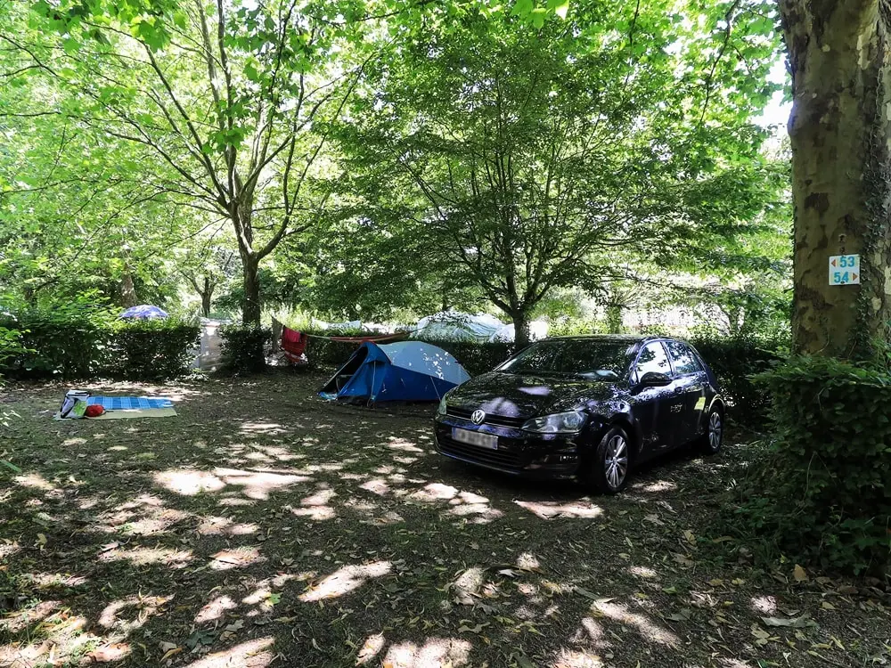 Flower Camping du Lac de Saint Point  Lamartine - Saône et Loire - Bourgogne du Sud  4 étoiles★★★★