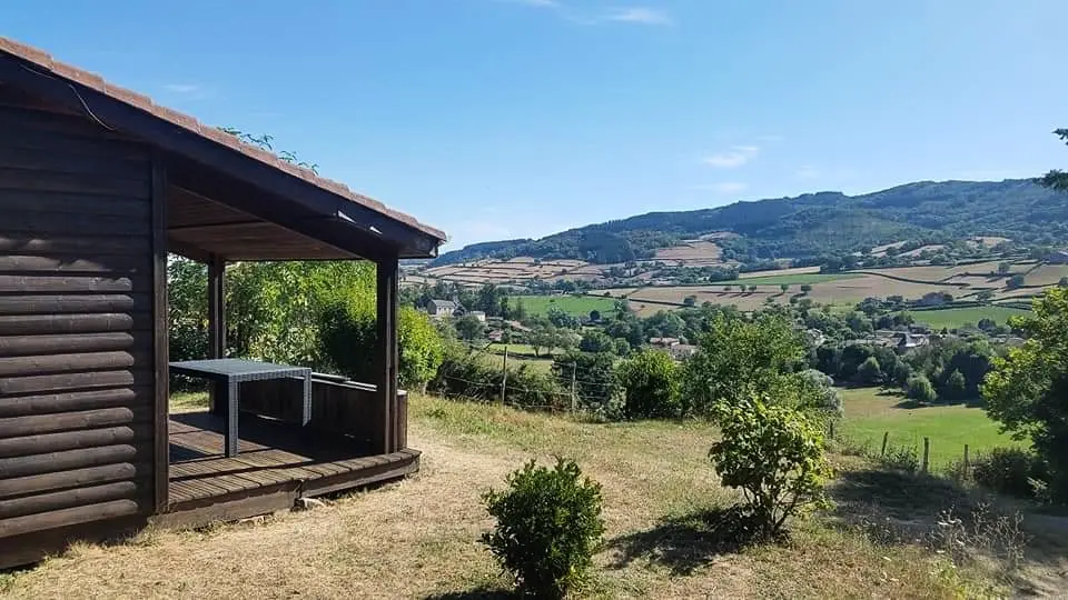 Flower Camping du Lac de Saint Point  Lamartine - Saône et Loire - Bourgogne du Sud  4 étoiles★★★★