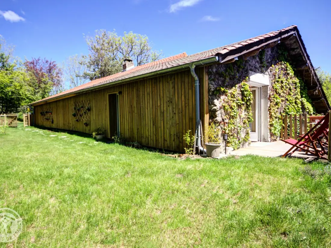 Location de Vacances SAINT-PRIEST-LA-PRUGNE 2