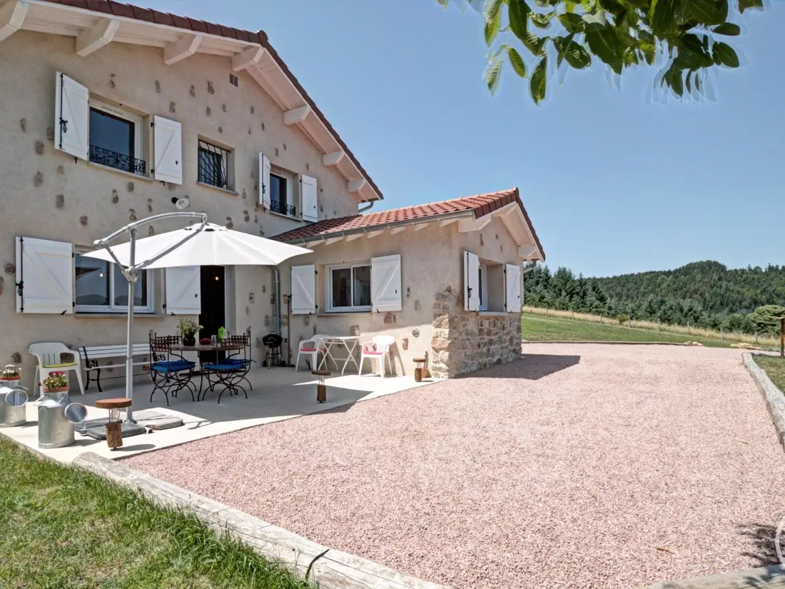 Maison de Vacances SAINT-PRIEST-LA-PRUGNE 4