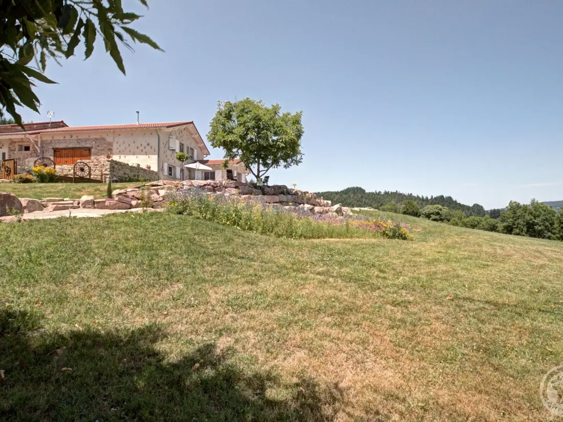 Maison de Vacances SAINT-PRIEST-LA-PRUGNE 4