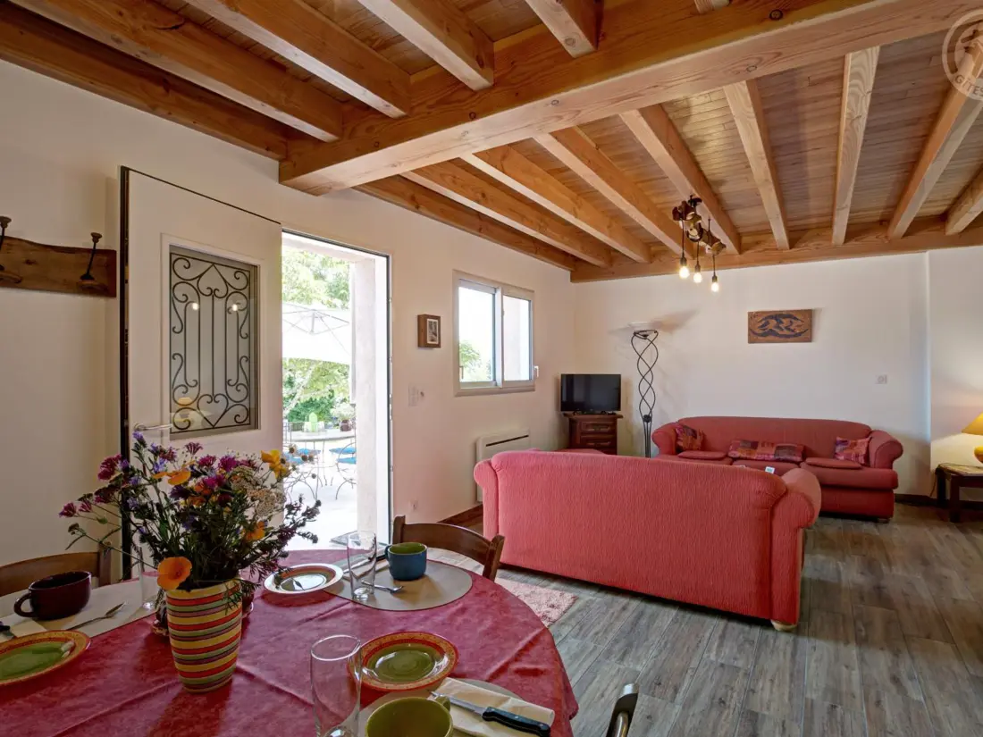 Maison de Vacances SAINT-PRIEST-LA-PRUGNE 4