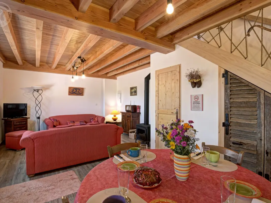 Maison de Vacances SAINT-PRIEST-LA-PRUGNE 4
