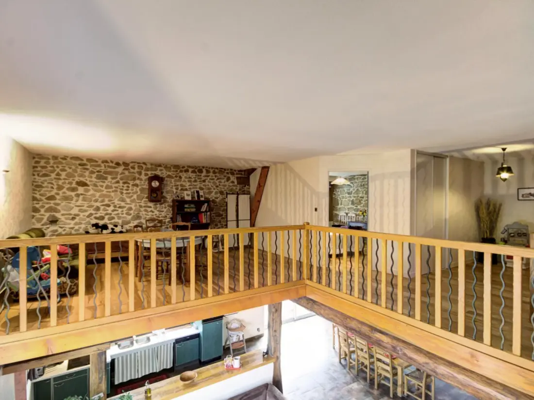 Maison de Vacances SAINT-PRIEST-LA-PRUGNE