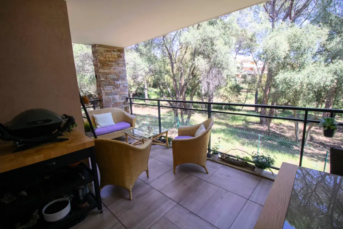 Beau 78m² Avec Terrasse  Résidence Avec Piscine