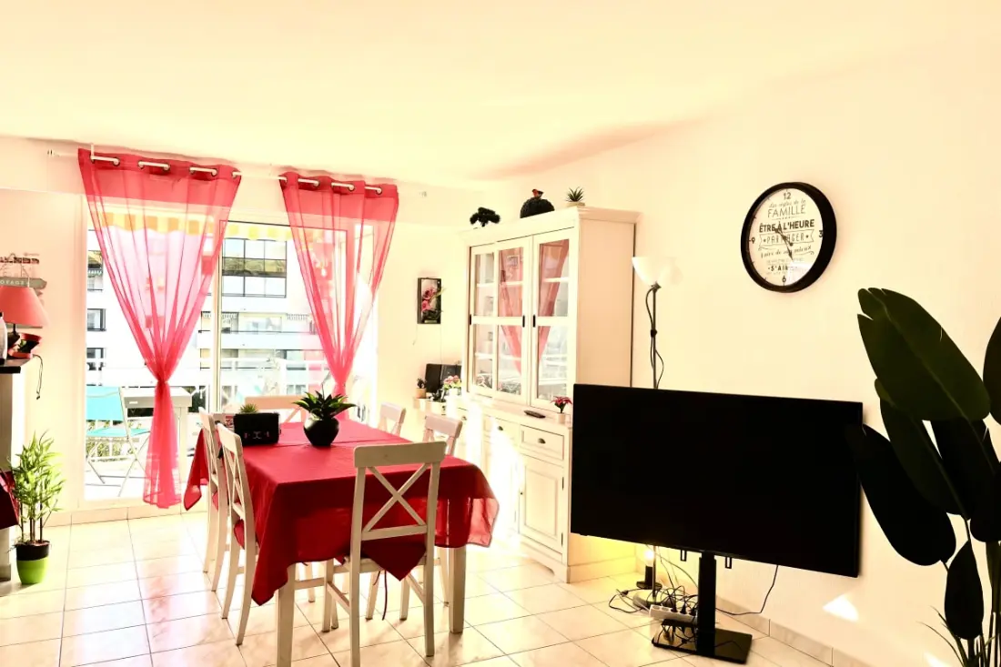Bel Appartement De 65 M²