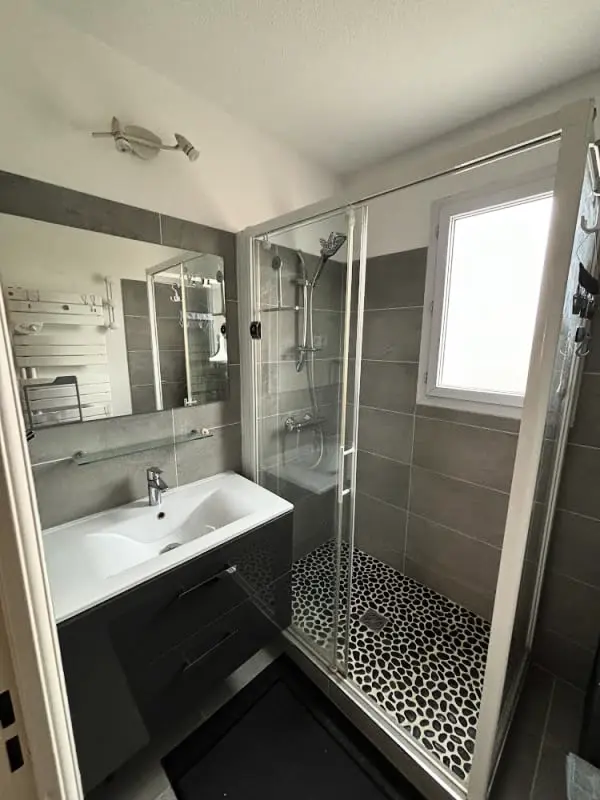 Bel Appartement De 65 M²