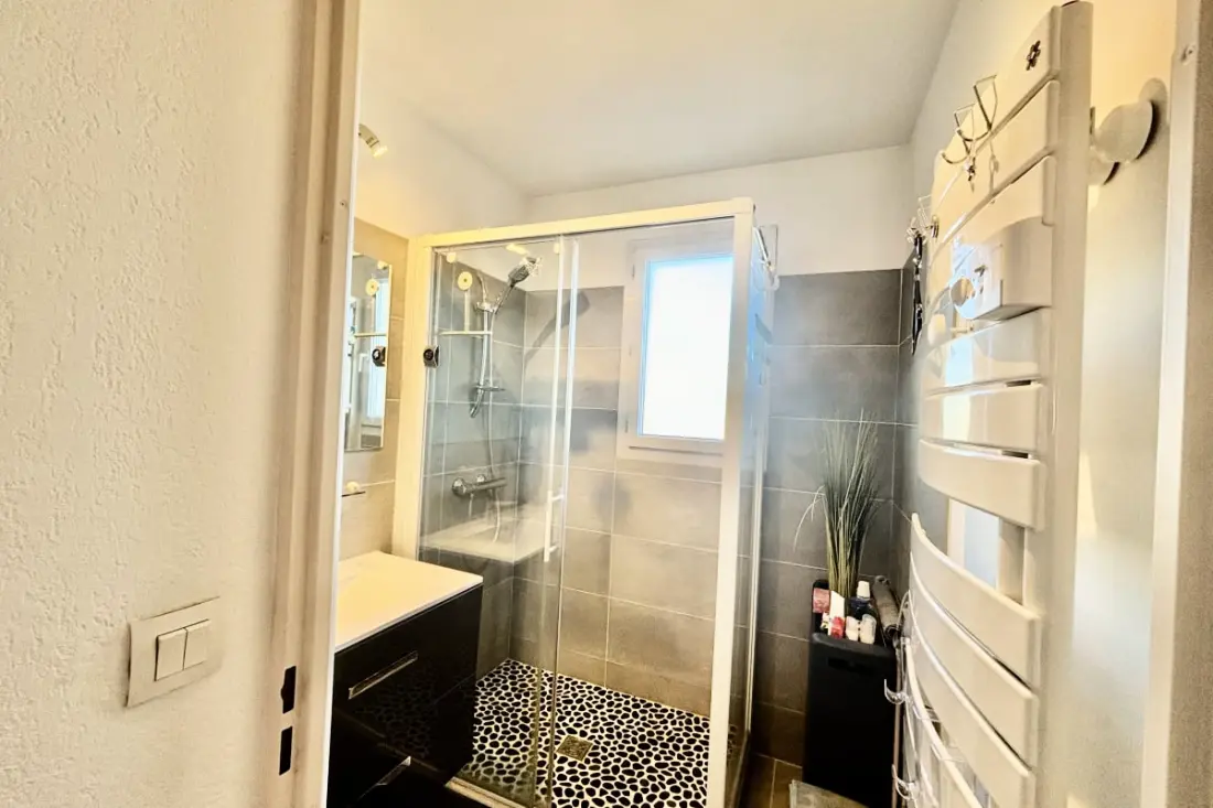 Bel Appartement De 65 M²