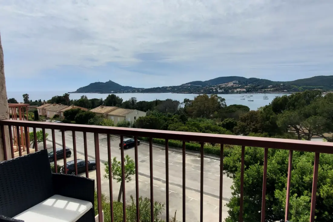 Lumineux Appartement Avec Vue Sur Mer