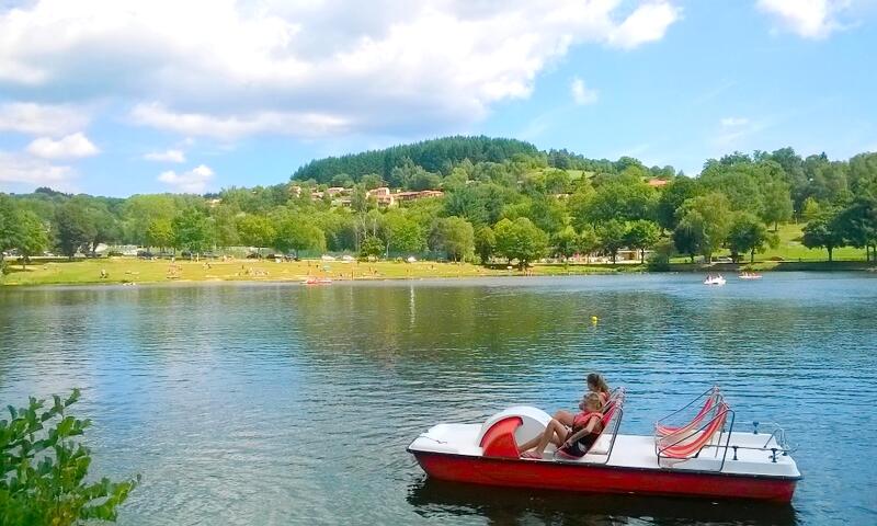 France - Auvergne - Saint Rémy sur Durolle - Camping Les Demeures du Lac 3*