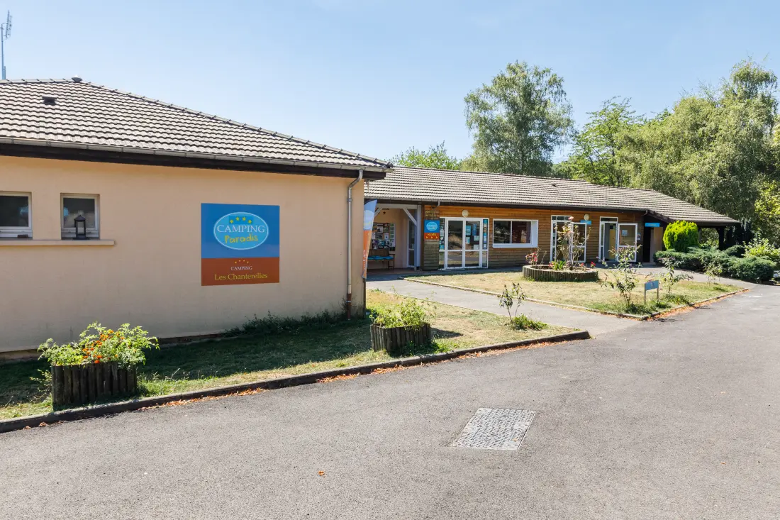 Camping Paradis Les Chanterelles4 étoiles★★★★