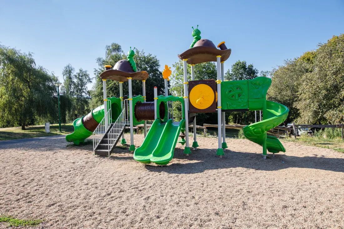 Camping Paradis Les Chanterelles4 étoiles★★★★