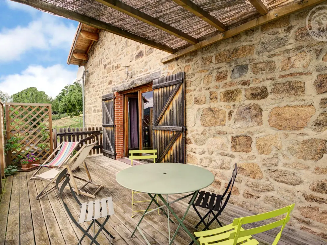 Maison de Vacances SAINT-ROMAIN-D'URFE 2