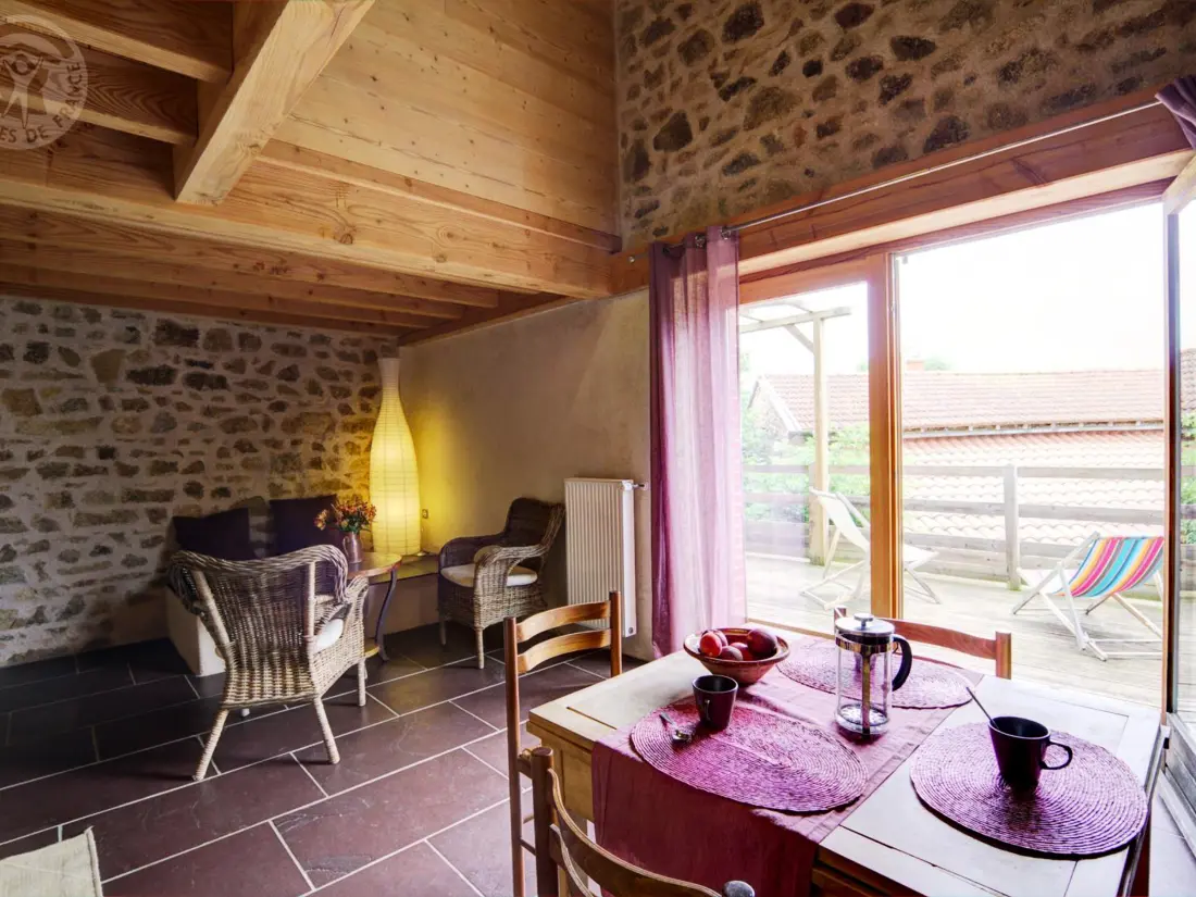 Maison de Vacances SAINT-ROMAIN-D'URFE 2