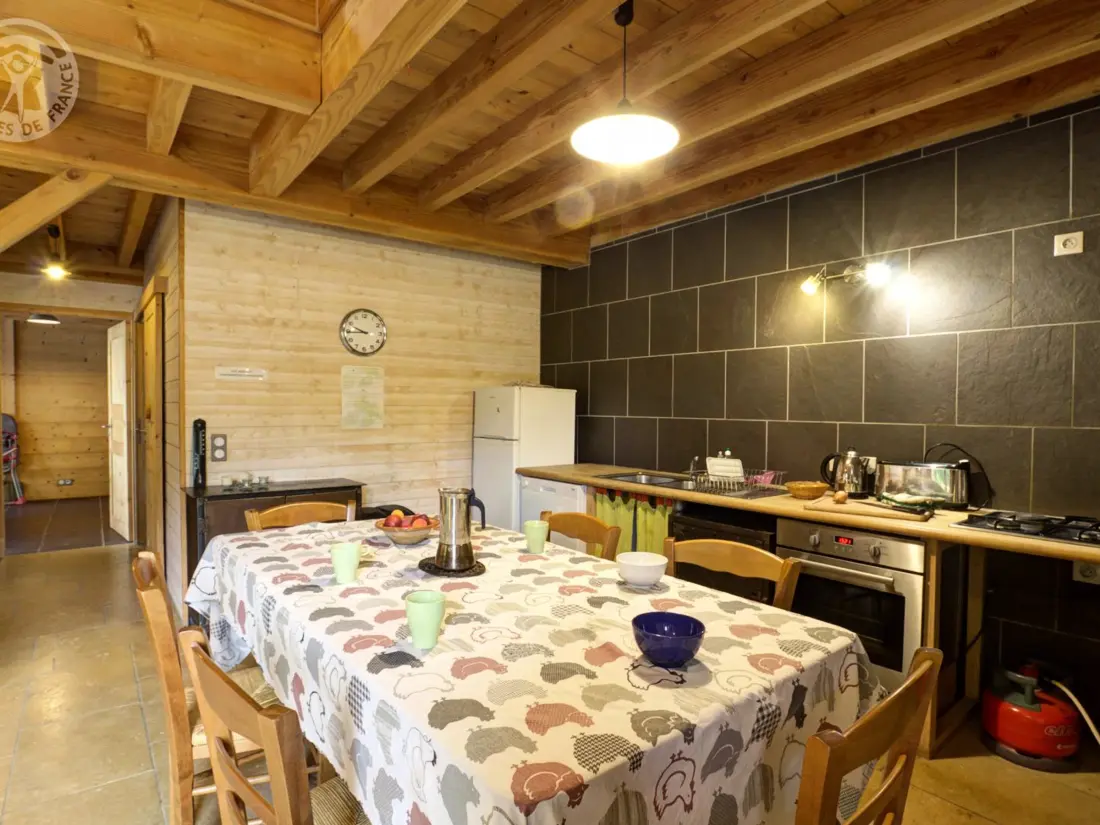 Maison de Vacances SAINT-ROMAIN-D'URFE 3